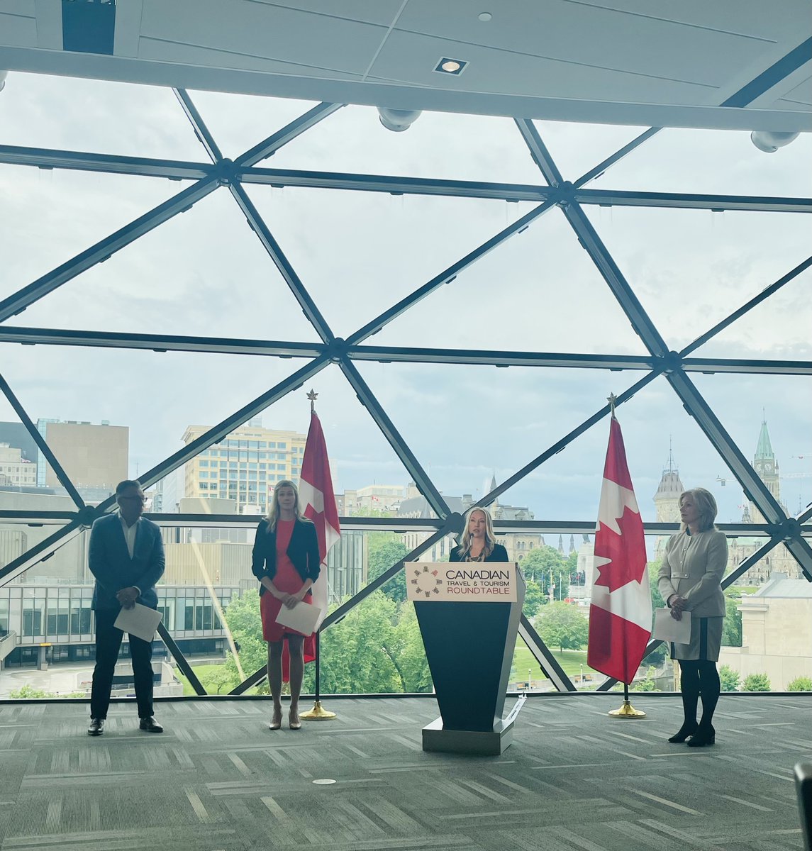 Susie Grynol tweet media