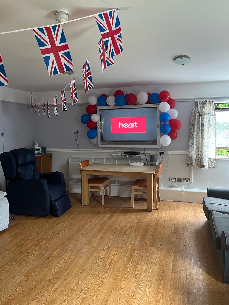 Chloe Huxley tweet media