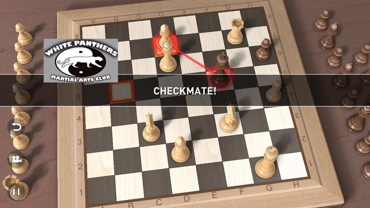 SteveOConnor1's tweet photo. My #father taught me the game of #chess growing up. He taught me that it was not to #succeed or #win but more to always #bethinkingahead my father greatest man and still around. #kickboxing #fighter #ufc #tralee #steveoconnormartialarts #selfdefence #alwaysbeaware #trainhard https://t.co/mhQZOnhcF4
