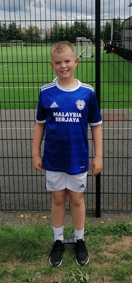 Matthew29960600's tweet photo. Cardiff v Bristol away today, tough game, boys coming out 3-2 winners, great performance from carter between the posts ⚽👏⚽
The unbeaten run continues ⚽⚽
#llanelli'sEderson https://t.co/bO9gMFmKAB