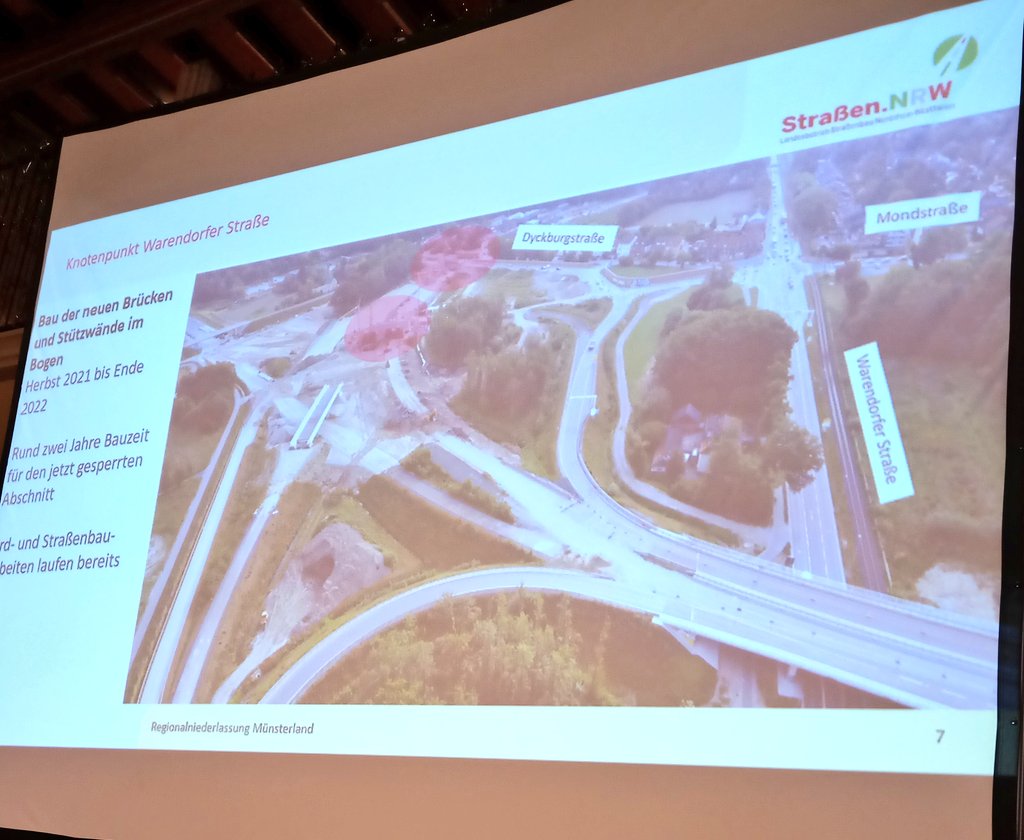BrinkmannBrand's tweet photo. Zu Beginn des #avmMS dokumentiert @StrassenNRW mit einem gewissen stolzen Unterton die Bauarbeiten an #B481 und #B51.
Ich finde es immer wieder einfach nur krass. https://t.co/7LsuaFBjXM