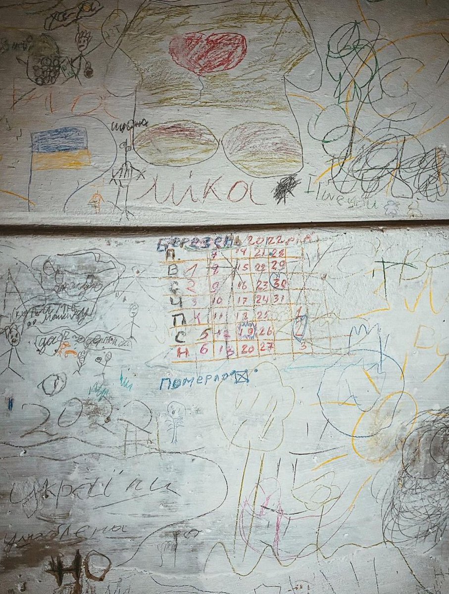 mykolska's tweet photo. On International Children’s Day let me show you the pictures of the walls of bomb shelters made by @elisazonova in Yagidne, Chennihiv region, Ukraine. Several hundreds civilians lived here for a month. 11 of them died https://t.co/gVTF22uAvy