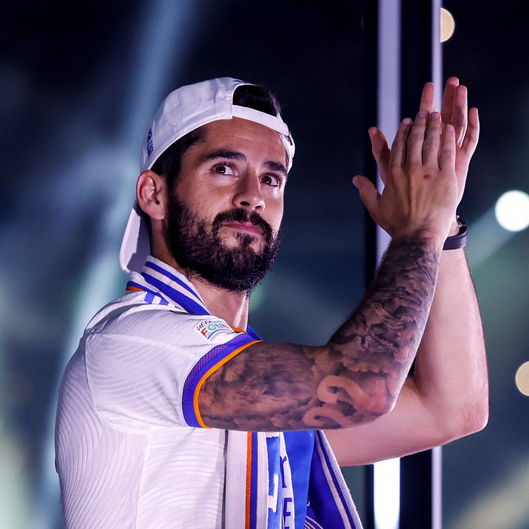 realmadriden's tweet photo. Official Announcement: @isco_alarcon.
#RealMadrid