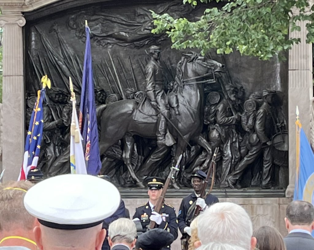 SharmanTV's tweet photo. The memorial honors the all-Black civil war soldiers of the Massachusetts 54th and Col Robert Gould Shaw. It underwent a 3-million dollar renovation #wcvb https://t.co/AUFtljDWZk