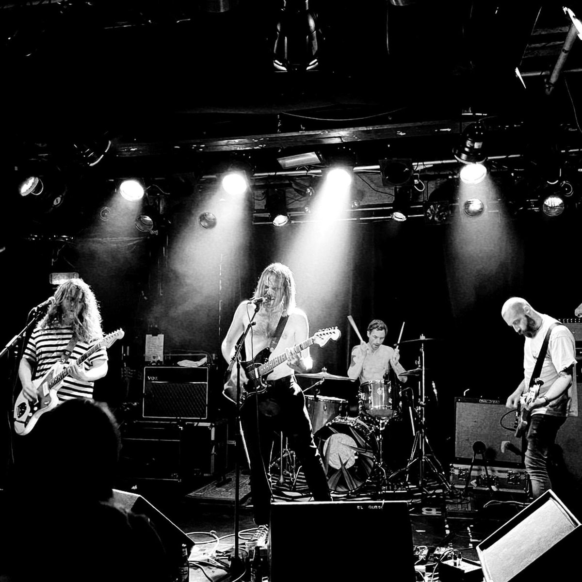 pabh's tweet image. We had an absolute blast on our mini tour of the Netherlands!
After a pretty bumpy journey over the past couple of years it feels so good to be back out there! 
Thanks to everyone who made it out to see us &amp;amp; to all the people behind the scenes that made this all happen.

😘🙏🏻✌🏻