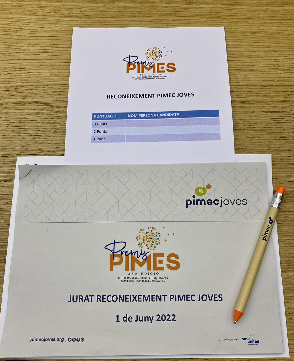 pimecjoves's tweet photo. Reunió jurat @pimecjoves per escollir la persona guanyadora del reconeixement PIMEC Jove en el marc dels #premispime @pimec
https://t.co/ab47jwzJ5u
Molta sort a tots i totes!
I moltes gràcies al jurat que ha participat en la deliberació:
@JEconomistes
@GAJBarcelona
@ASCEFcat https://t.co/RAYOgg4SDi