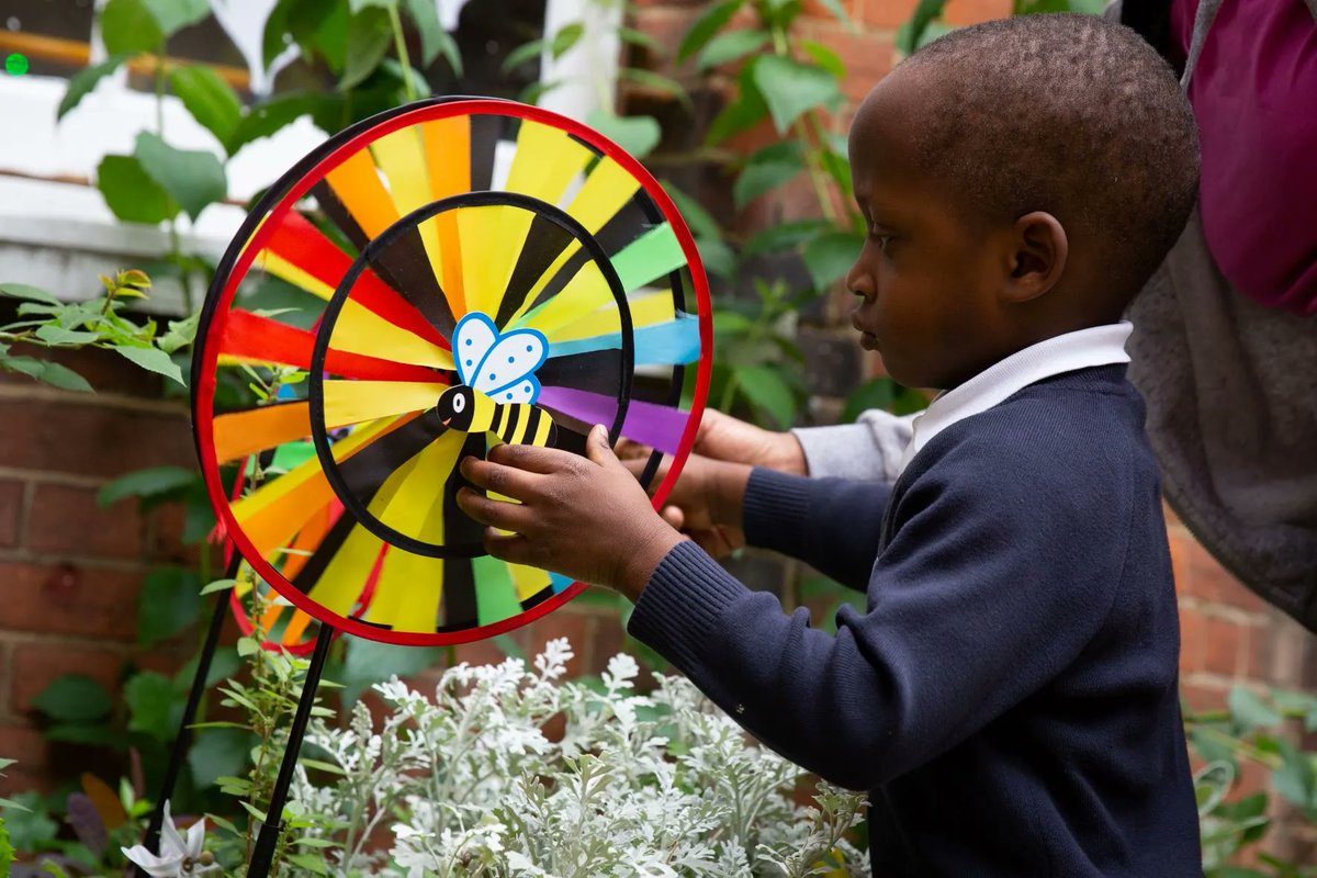 BeyondAutismUK's tweet photo. Please nominate our Early Years’ Service for the National Lottery Project of the Year. It's quick and free to enter. Every nomination we receive gets us closer to winning a £5,000 donation to help keep the service running https://t.co/PfGgYyL5qS #NationalLotteryAwards @TNLUK https://t.co/TzWegms5kV