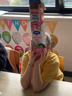 IEO_Centre's tweet photo. We were privileged to deliver some #sciencesessions over the last 3 weeks to 4th Class in St Brigids The Coombe. We'd so much fun (including making periscopes & 🔭) we're already signed up for next year #outreach #sfidiscovers @scienceirel @WeAreTUDublin #opticsTUDublin https://t.co/gmQNDtipCQ