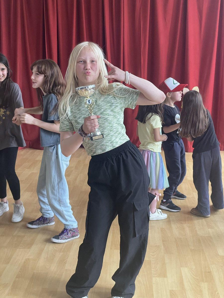 ghostdtofficial's tweet photo. Our legend of 2022 half term camp - every camp we have a legend of the week - our student who has worked really hard and put in 100% everyday. #WINNER #streetdance #kidswhodance #camp https://t.co/ctlG2idi5I