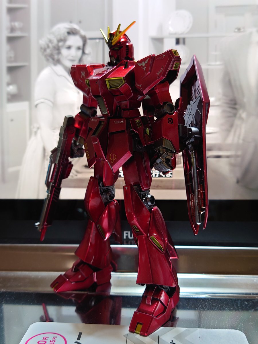 シャア専用νガンダム のモデル作品 (8 件) - Twoucan