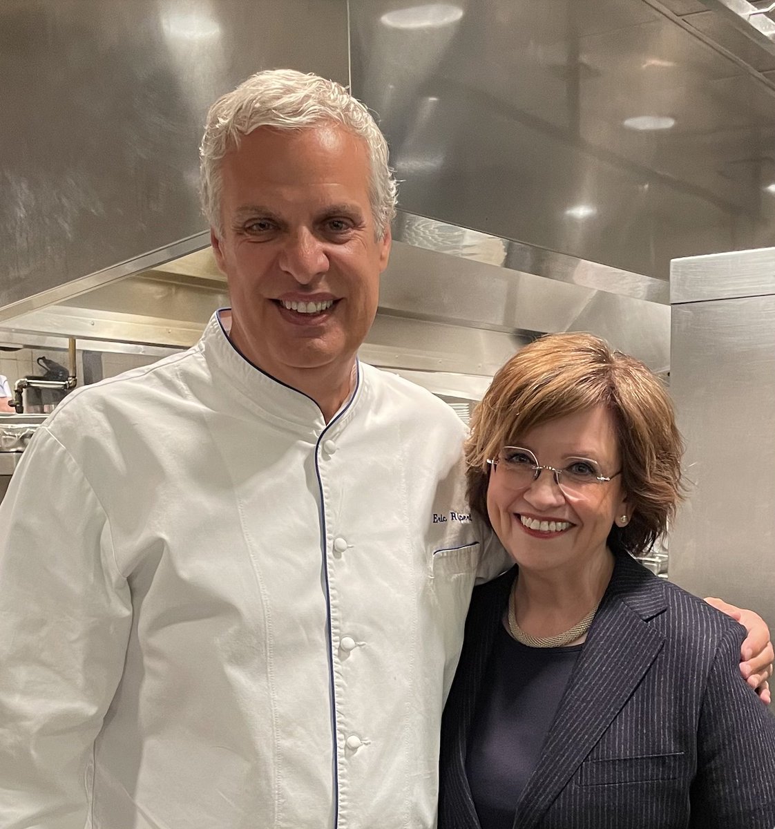 monicalangley's tweet photo. Family and friends know I can’t cook, but I love a delicious meal – none better than @LeBernardinNY! 
 
What a treat to chat with chef @EricRipert and discover how he stays at the top of the culinary world on @Salesforce’s #TheInflectionPoint: https://t.co/LV3NUxY2Nk https://t.co/xObI0c2h7E