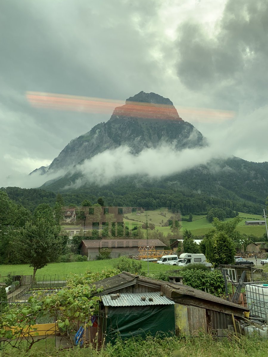 Claudi990's tweet photo. Schönen Feierabend ruft der Berg 🥰 https://t.co/8IK2woEsyn