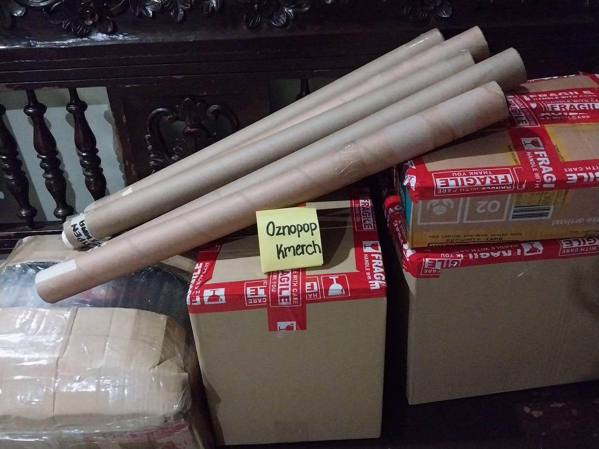 oznopop_kmerch's tweet photo. Sealed pahanap and papush item from batch 1 and 3 

(Hindi pa po yan lahat ng album yung iba po dipa nadating/nahanap)
#oznoPROOFS https://t.co/PiD5aj1ipf
