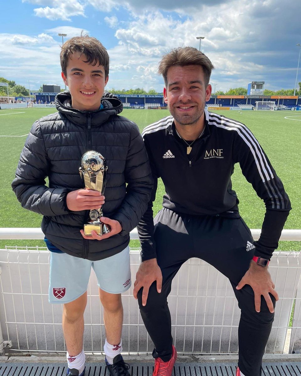 Mark Noble Football tweet media