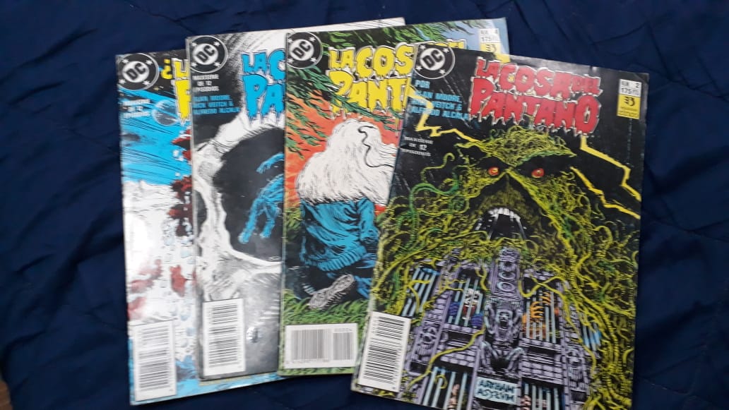 ArchivosDCU's tweet photo. En un bazar de revistas y libros viejos y económicos estos ejemplares que pude comprar aunque incompleta la colección ya que no todos los 12 números de esta edición de #SwampThing de Alan Moore que me encontré que fue traducida y editada por #EdicionesZinco. https://t.co/JwqbRPd0WL