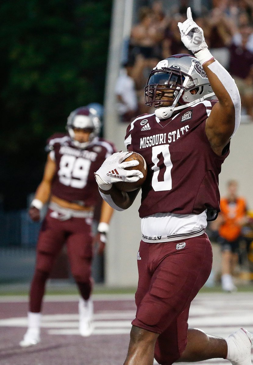 aojiaku6's tweet photo. Thank You God! Thankful &amp; blessed to earn an offer from Missouri State University! 🐻 #BearSwarm
@CoachThomas_MSU @FosterFootball https://t.co/6j8Vc0NKZF