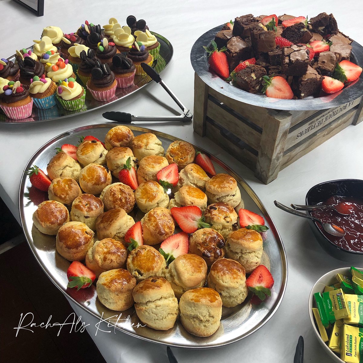 RachAlsKitchen's tweet photo. A few pictures of todays #funeraltea #funeralcatering … #hotandcoldbuffet .. #melthamcatering #melthamcaterers .. #food #events .… https://t.co/5h2KzTQv1q