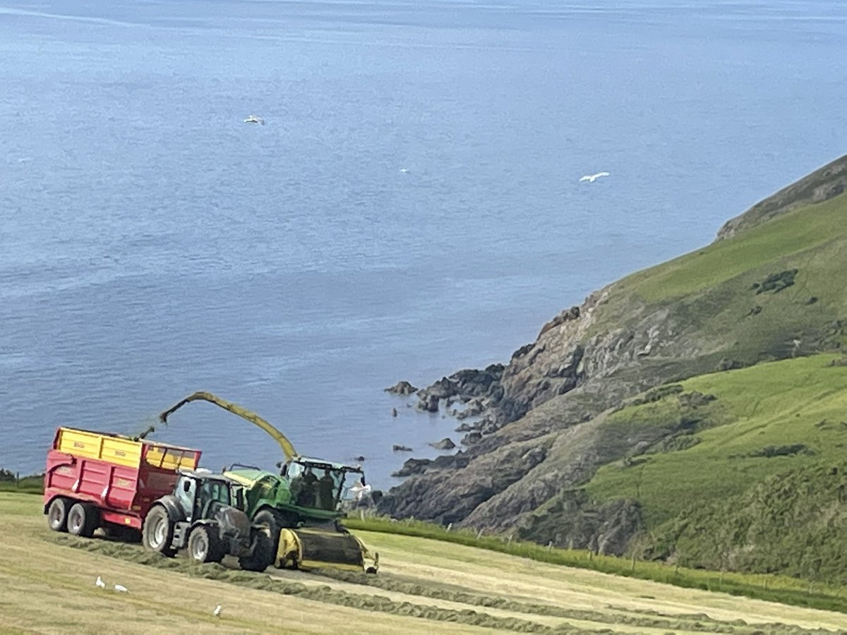 Charlie Russell (@cwrussell13) on Twitter photo 