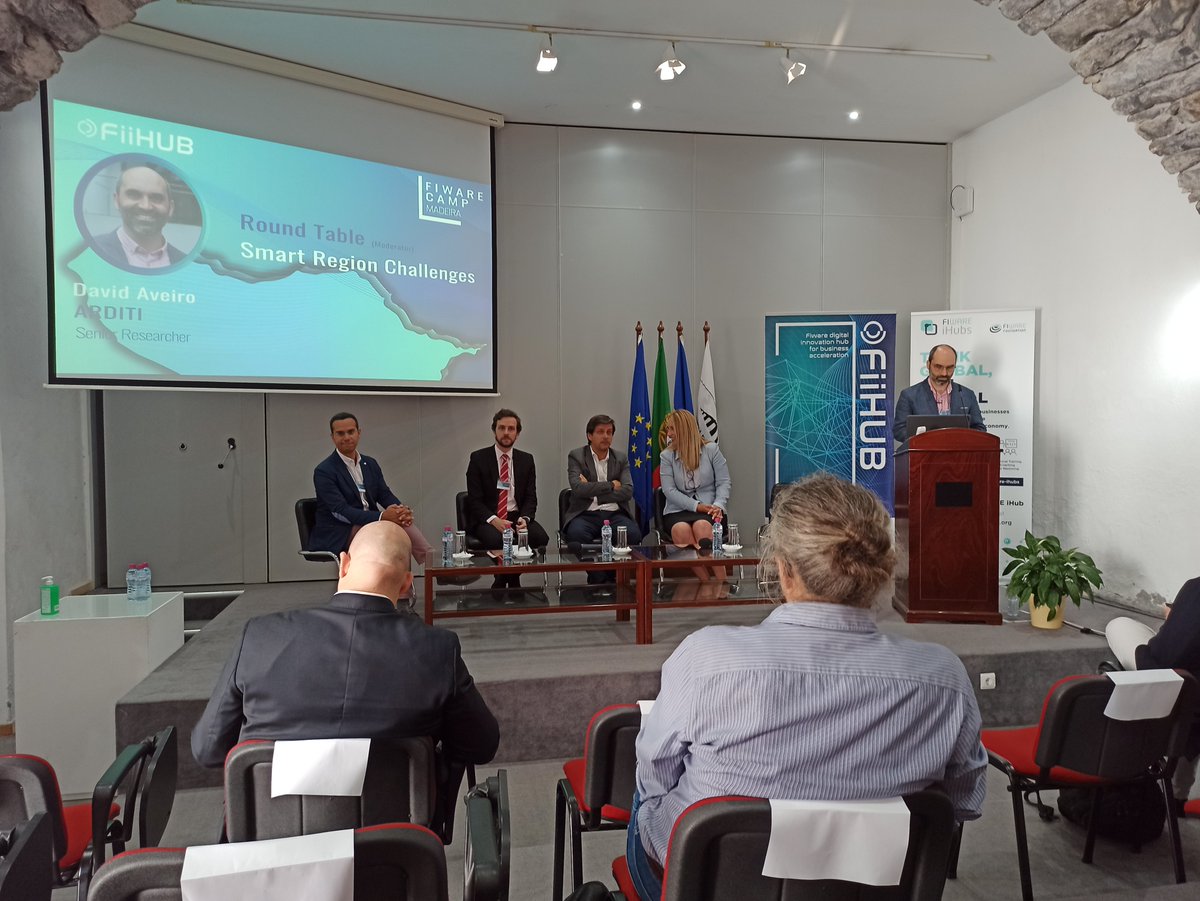 azoresdih's tweet photo. 💡 Marcamos presença, com o contributo do @TomasSoFerreira, no painel "Regiões Inteligentes, Mobilidade e Logística" do @FIWARE Camp Madeira.

Mais informações: https://t.co/WwNXYvFwRY

#nonagon #dih #azoresdih #azdih #madeira #fiwarecampmadeira #uac #frct #ccip #ota https://t.co/yLQFTkBZtm