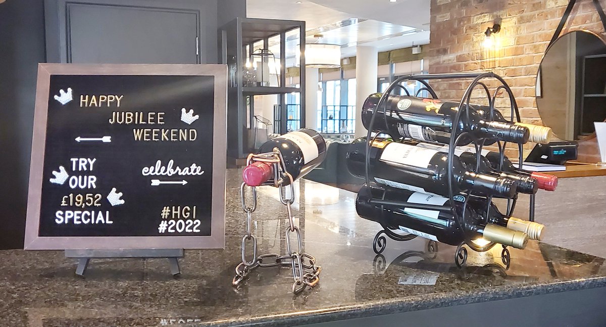 Happy Jubilee Weekend!
To celebrate this special occasion, Recess are offering the classic Fish &amp; Chips, with a beer or cocktail (T&amp;C's / 2nd-5th June / Selected drinks) for £19.52 #jubileeweekend #fishandchips #Birmingham #hospitality