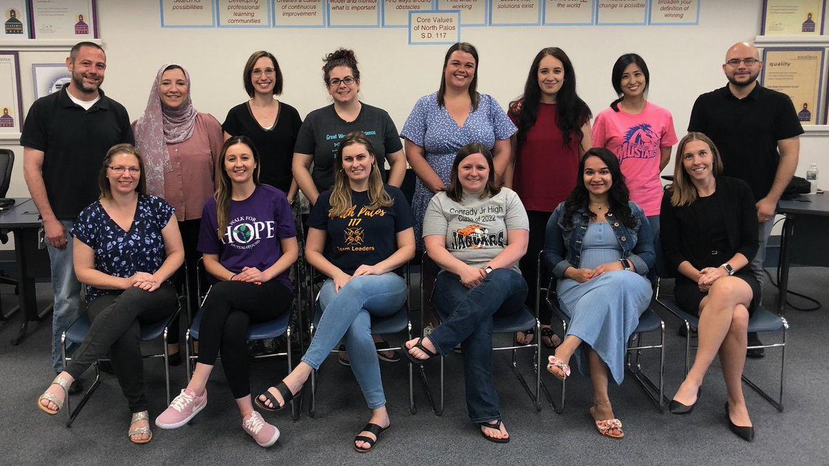 MrsFDaoud's tweet photo. Best team ever! ❤️ @MrsMycyk @NoofWatson @cdroba14 @ShadSalem @dcreagan1 @Mrs_Maslak @Mr_FMajeed @Nikki_TeachesEL @rebecca_selby @80mchugh @McdougalNikki @KSmit_tech @NorthPalosSD117 https://t.co/Vr44eE1rrc