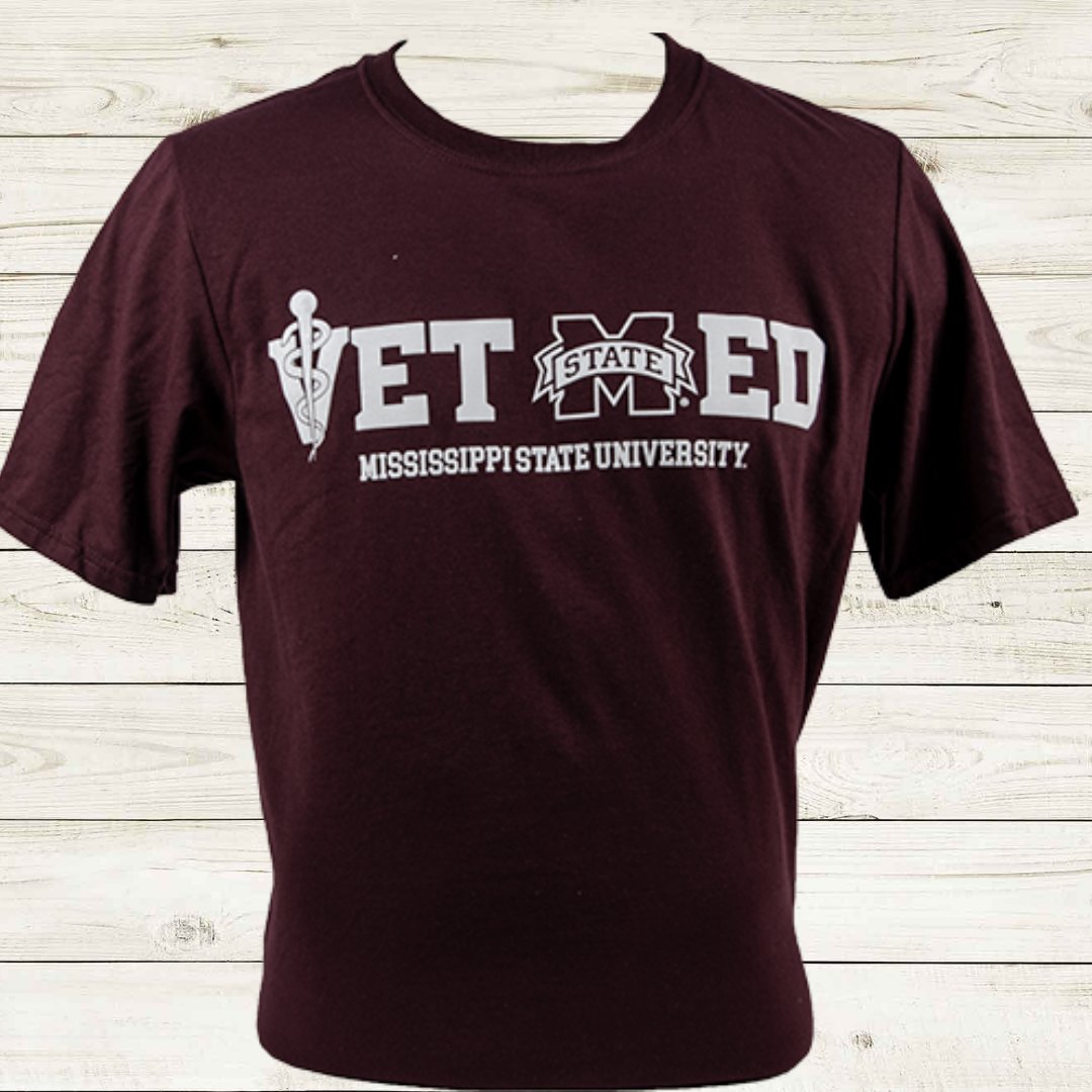CBM_MSU's tweet photo. We all know a vet student who would love this tee 💕 
Shop now: https://t.co/I05VtLM0E2
#HailState #VetMed #MState https://t.co/HXZImEPIC7