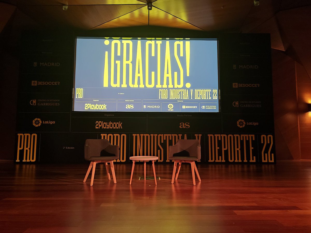 2Playbook's tweet photo. Y así concluimos #PRO22. Un año más, un placer infinito contar con todos/as, ponentes, asistentes, presenciales o virtuales, y sobre todo patrocinadores... millones de gracias. El año que viene más. Mientras tanto, nos leemos en https://t.co/VpLPxhSa4s 💛 https://t.co/225t50CR7x