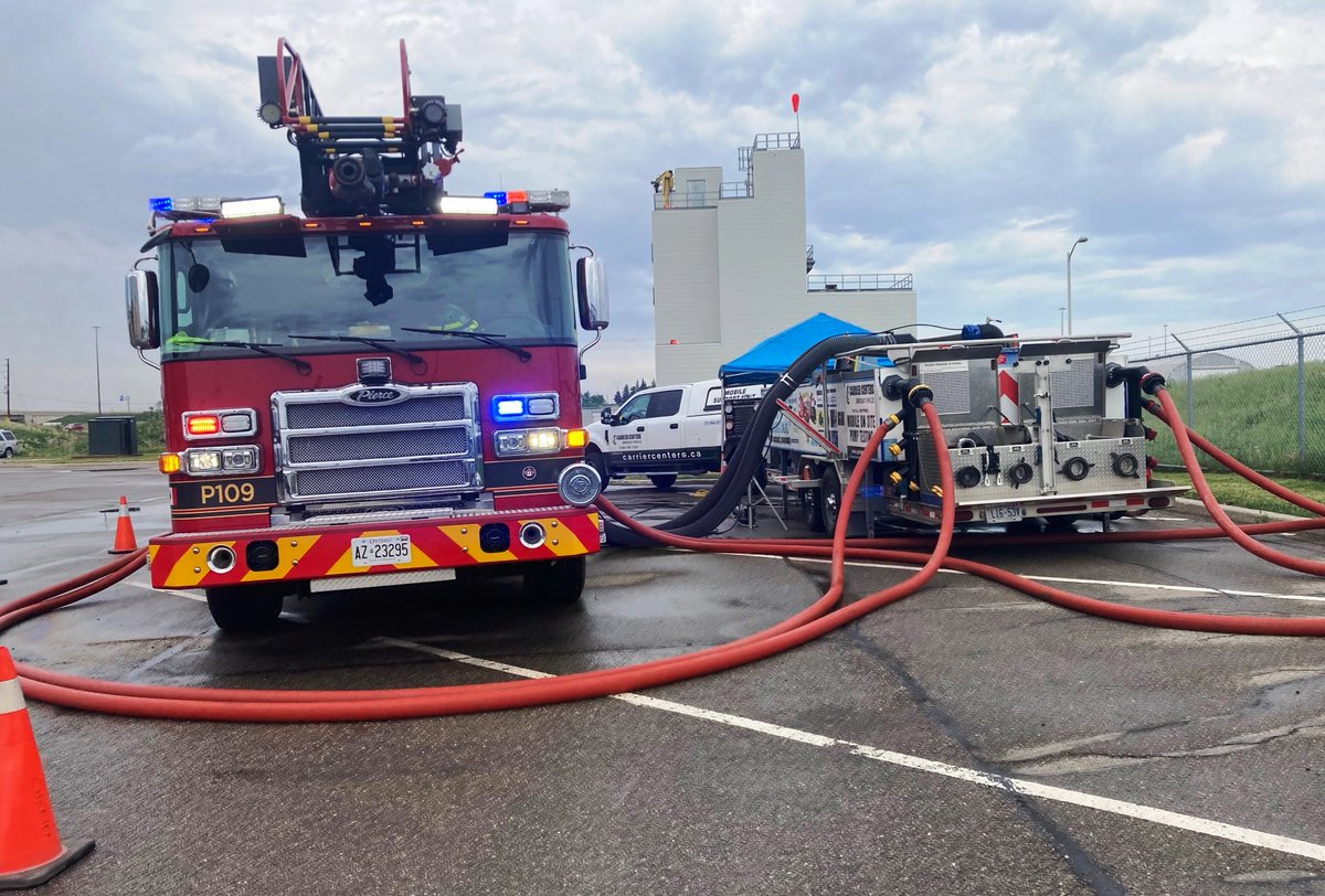 CarrierEmerg's tweet image. The Carrier Emergency Vehicles Technical Services Team is in Mississauga this week performing annual pump testing and ground ladder testing for their fire fleet.  #partofyourteam @MississaugaFES
