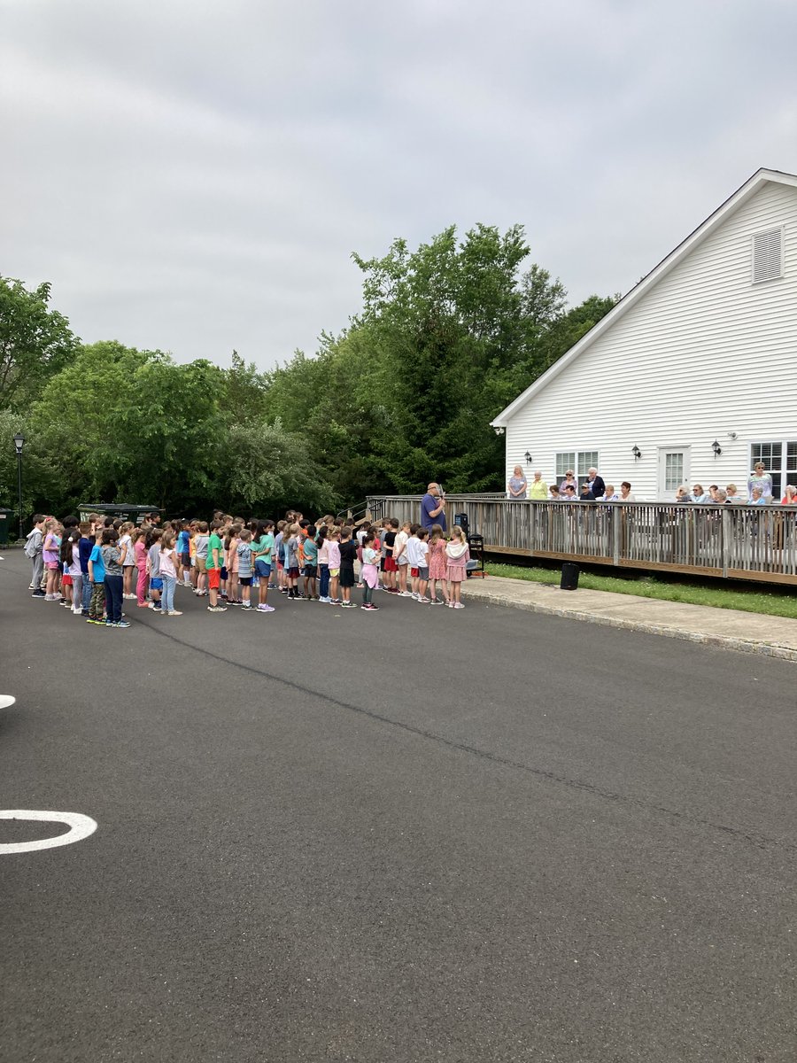 Gillette School tweet media