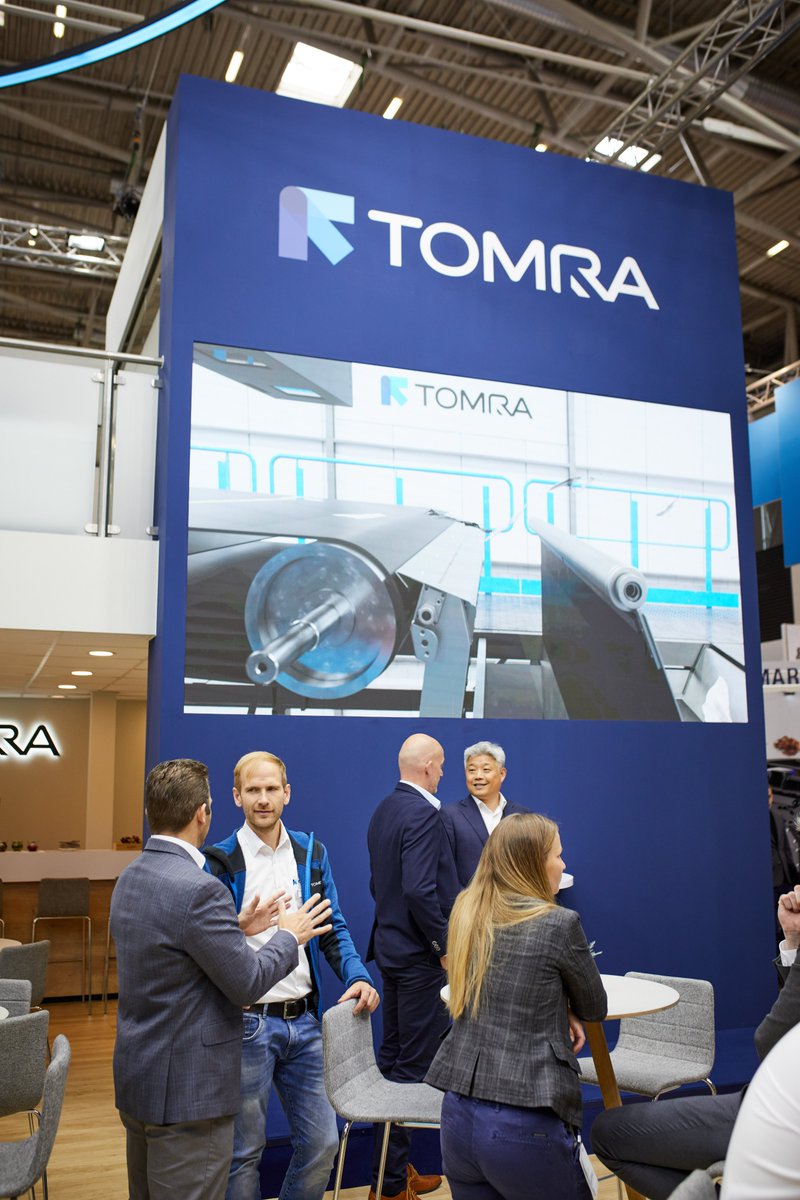 TOMRARecycling's tweet image. Today’s @IFATworldwide wrap-up: It was certainly a day during which we have proven our #thoughleadership with our #TOMRATalks. Plus: As always, we enjoyed lively exchange at our stand with many customers visiting. Find here today’s social summary: solutions.tomra.com/ifat/social-wa…