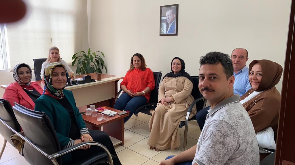 NevruzDoan2's tweet photo. İl Sosyal Politikalar Başkanımız @Aysegulcevik12 ve merkez ilçe Sosyal Politikalar Başkanlarımızla birlikte Mahfesığmaz mahallemizde 
Süleyman abimizi ve Halime teyzemizi ziyaret ederek
sıkıntılarına yardımcı olmaya çalıştık.
@jsarieroglu @mehmetay01 
@SahinCetin01 https://t.co/Zjwl22qwEG