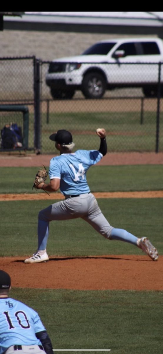 VarnedoeGray's tweet photo. Off to a great start with @Nola_Baseball https://t.co/6d3HKxMXj2