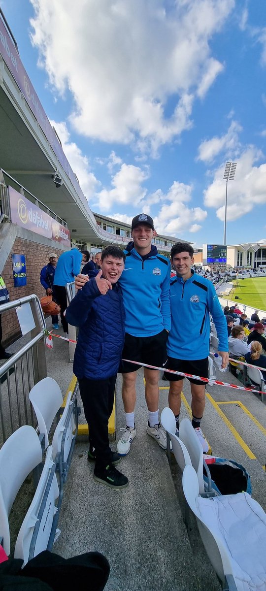 memories to make 😁 tweet media