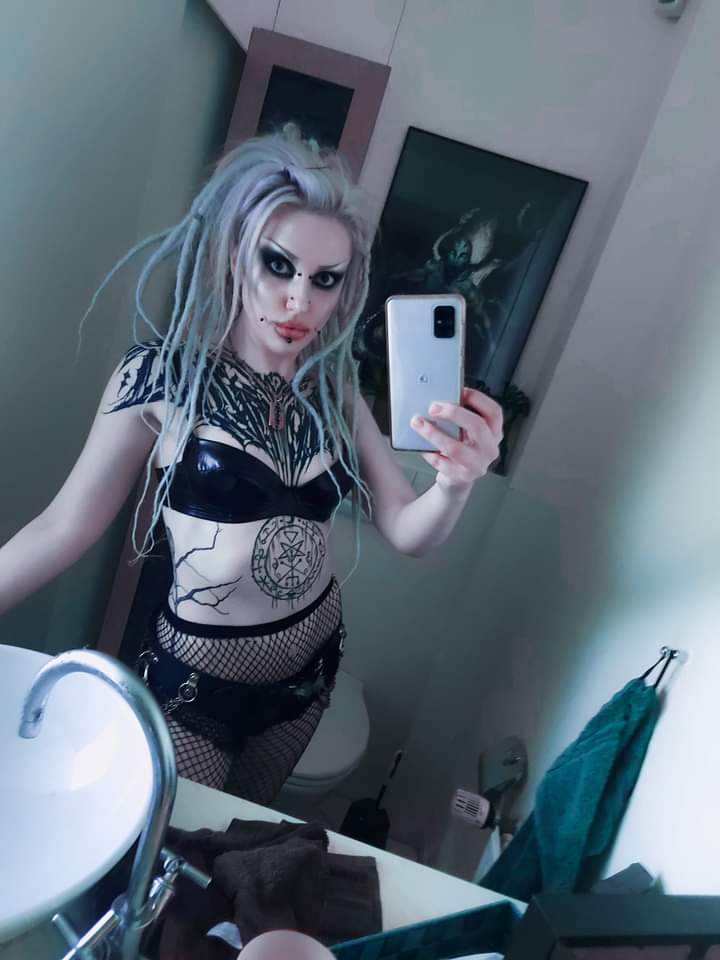 Hail Satan 🤘🤘😈😈😈🔥🔥🔥🔥