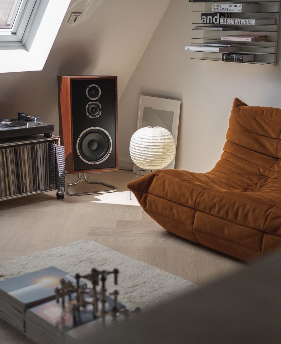 KLH Audio tweet media