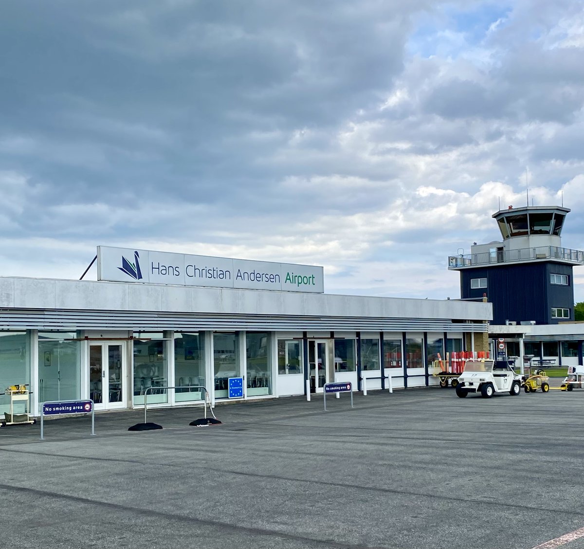 petshopboys's tweet photo. The most incredible thing about arriving in Denmark is the name of the airport…

#PetText https://t.co/6OpulnYSrc