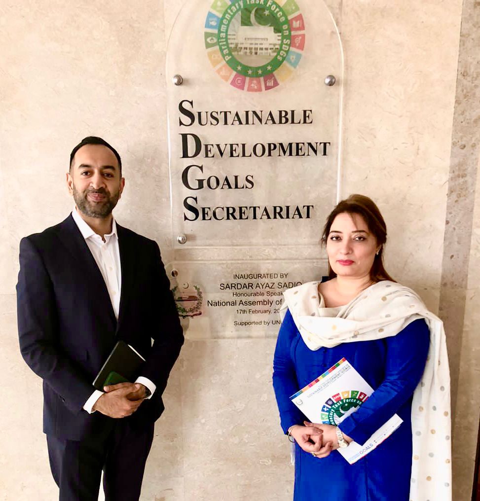 Today - Hon. @MNARomina met with Mr. <a href="/muslimfawad/">Fawad Muslim</a> to discuss legislative gaps &amp; possible amendments which can be undertaken to promote compliance with the #GlobalGoals.
Access to #islamabad street libraries and presence of SDGs content in them was also discussed.
<a href="/NAofPakistan/">National Assembly 🇵🇰</a>
