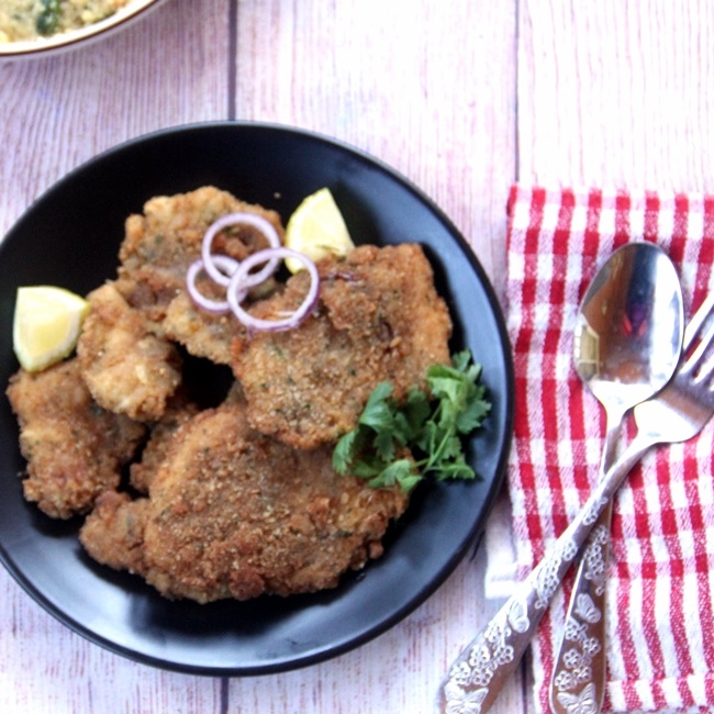 spicechronicles's tweet photo. Bengali Fish Fry and old favorite that never grows old on my table.
Crisp, moist with just the right amount of spice. It does take a tiny bit of effort, but once in a while.
https://t.co/omU5lYtYNJ
#Bengalifood #spicechronicles #indianhomecooking #bengaliflavors https://t.co/YD5gHjDlqm