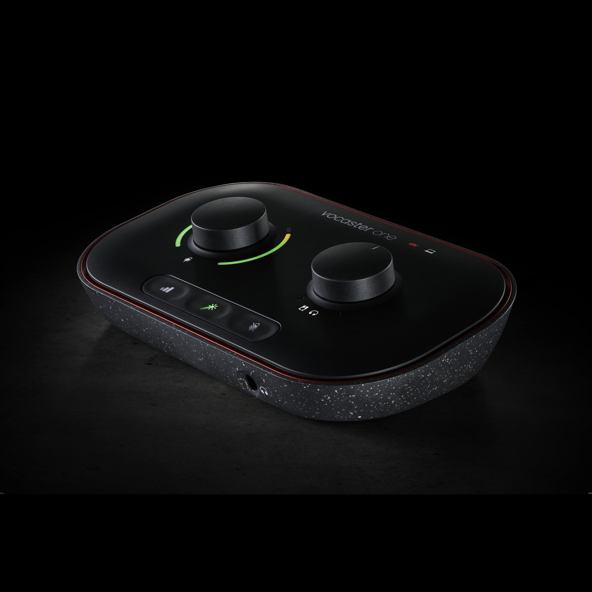 Erikson_Audio's tweet photo. The easiest way to bring studio quality sound to your podcast - Introducing Vocaster by @WeAreFocusrite  
---
Le moyen le plus simple d'apporter un son de qualité studio à votre podcast - Vocaster par Focusrite. https://t.co/QUYH51Mmgi