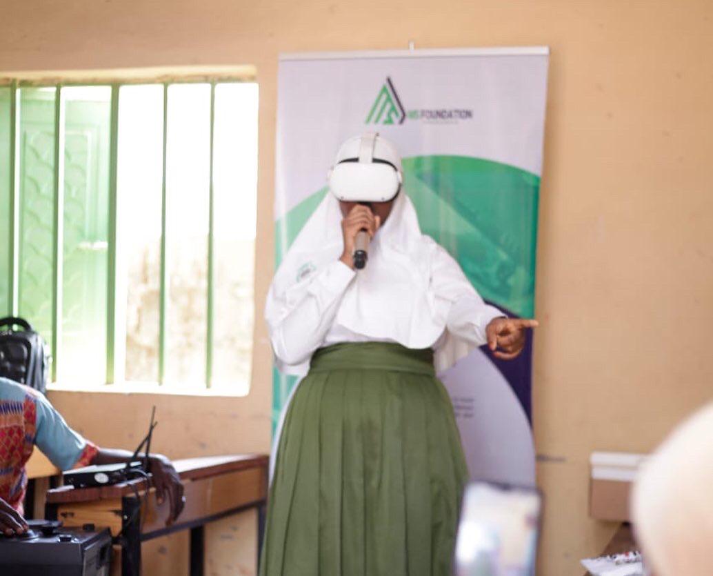 she4tech_'s tweet photo. Earlier today our team had an amazing session on tech, entrepreneurship and career, wit students from Kanadi Academy in Gombe
It was an interesting moment for the she4tech initiative, together we can give a better future to the girl child especially in tech
#she4tech #girlsintech https://t.co/6cY75rSopd