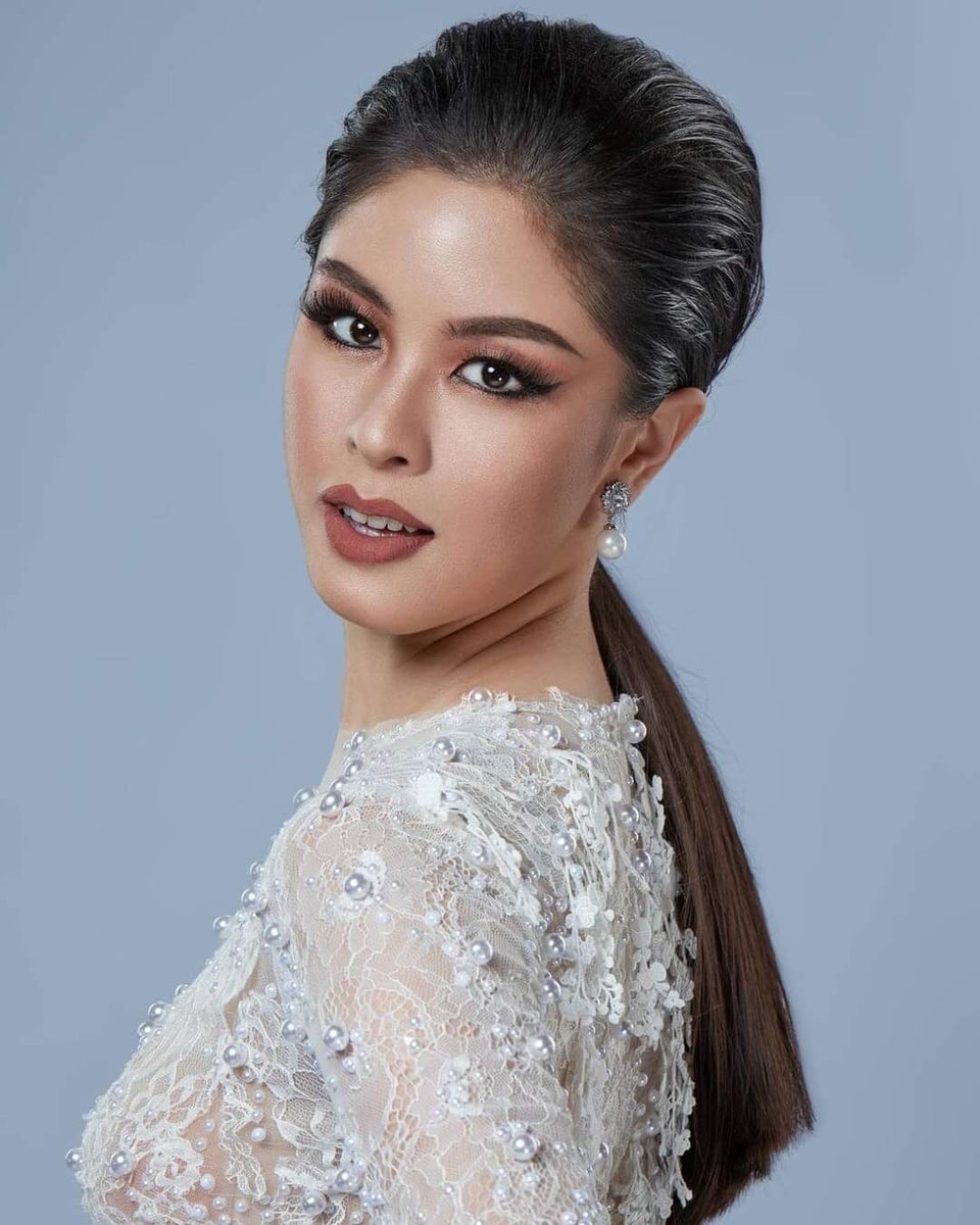 Bring sunshine into the place you enter.

<a href="/KissesDelavin/">Kisses Delavin</a>
#KissesDelavin