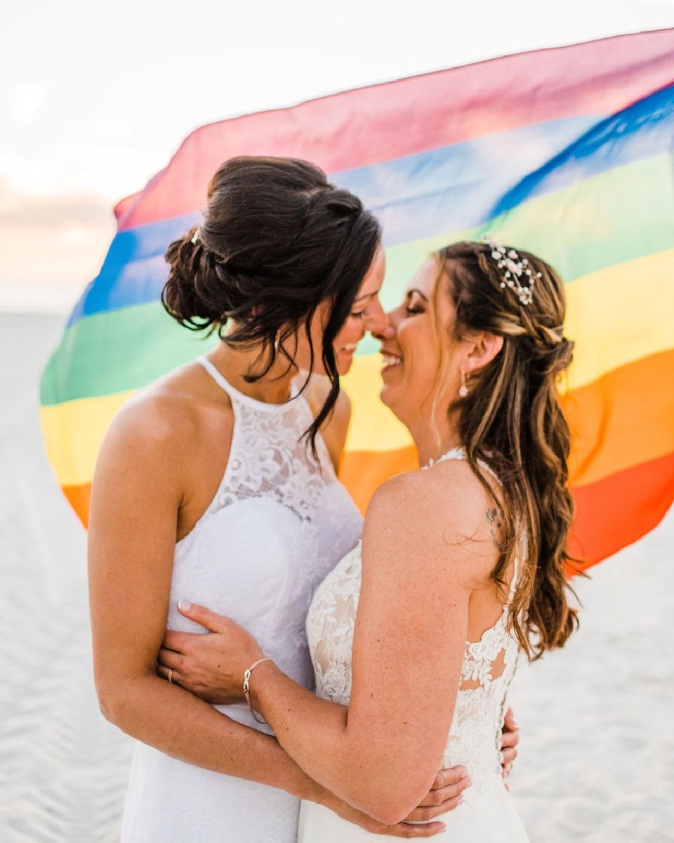 SirataStPete's tweet photo. Celebrate your love seaside with weddings by Sirata Beach Resort. We proudly #CelebratePride this month and all year long!
❤️🧡💛💚💙💜#pridemonth #lovewins
📷: Chrissy Ann Photography LLC
#GetSiratafied #sirata #siratabeachresort #stpetebeach #igersstpete https://t.co/OZd9eT3fnp