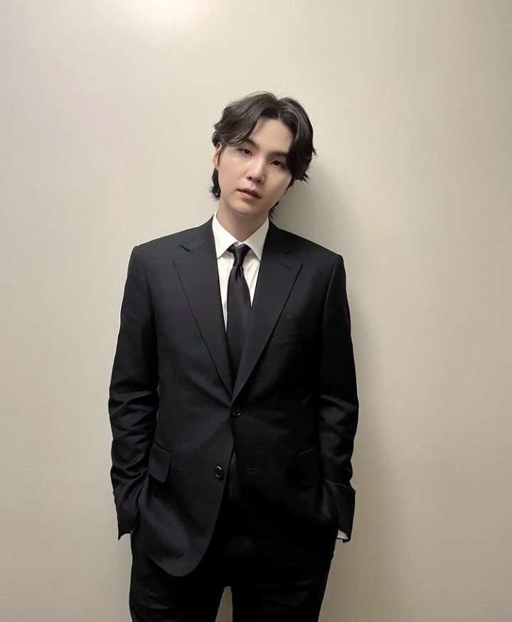 userabcd_1234's tweet photo. Suga IG Update post😻🔥
#SUGA #Borahae #foryou https://t.co/ZqLMQjifdT