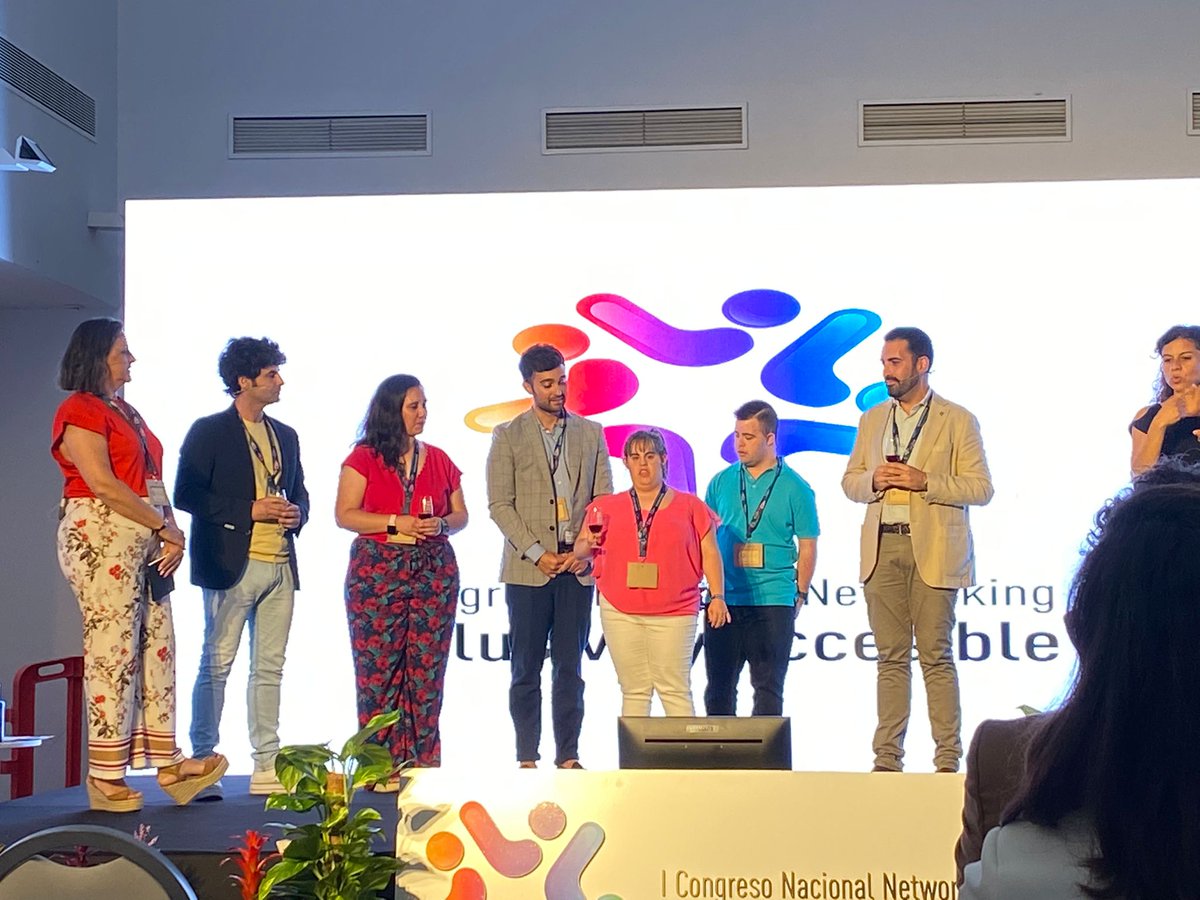 cadecadiz's tweet photo. Interviene equipo @winable_es Winable con @JoseLuisBanos como promotor del proyecto, apoyado por #CadeJerez 👏🏼👏🏼👏🏼 #territorioemprende https://t.co/ujdRUOjf8r