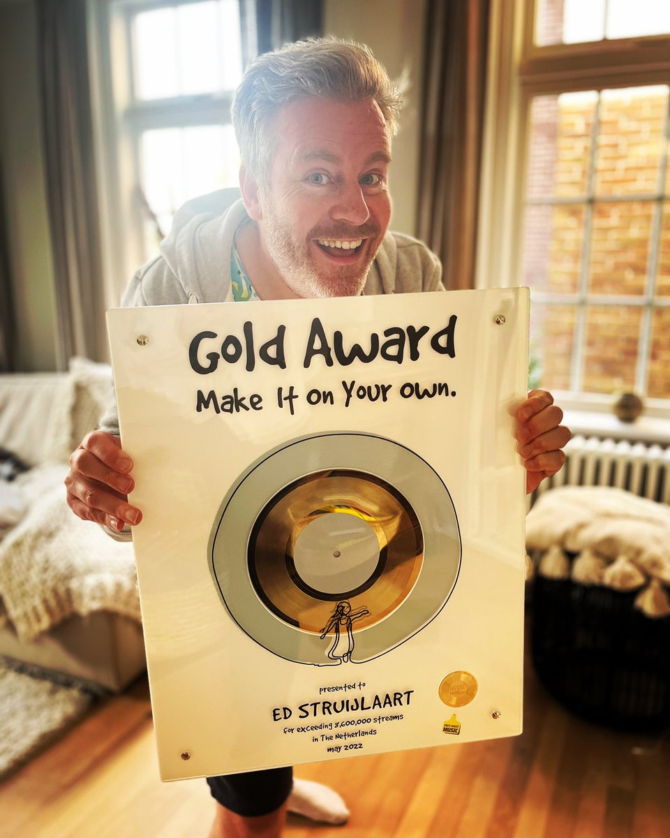 Ed Struijlaart (@edstruijlaart) on Twitter photo Trotse Struijlaart hier! Mijn eerste gouden plaat! Dank iedereen voor het luisteren. <a href="/SpotifyNL/">Spotify NL</a> voor de support. Wim Kwakman van <a href="/PFH_NL/">Pennies From Heaven</a>. Maar ook <a href="/BartRadio2/">Bart Arens</a> en <a href="/woutervdgoes/">Wouter van der Goes</a> van <a href="/NPORadio2/">NPO Radio 2</a> voor de support bij dit liedje én bij alle andere songs die ik heb uitgebracht. #trots Trotse Struijlaart hier! Mijn eerste gouden plaat! Dank iedereen voor het luisteren. <a href="/SpotifyNL/">Spotify NL</a> voor de support. Wim Kwakman van <a href="/PFH_NL/">Pennies From Heaven</a>. Maar ook <a href="/BartRadio2/">Bart Arens</a> en <a href="/woutervdgoes/">Wouter van der Goes</a> van <a href="/NPORadio2/">NPO Radio 2</a> voor de support bij dit liedje én bij alle andere songs die ik heb uitgebracht. #trots