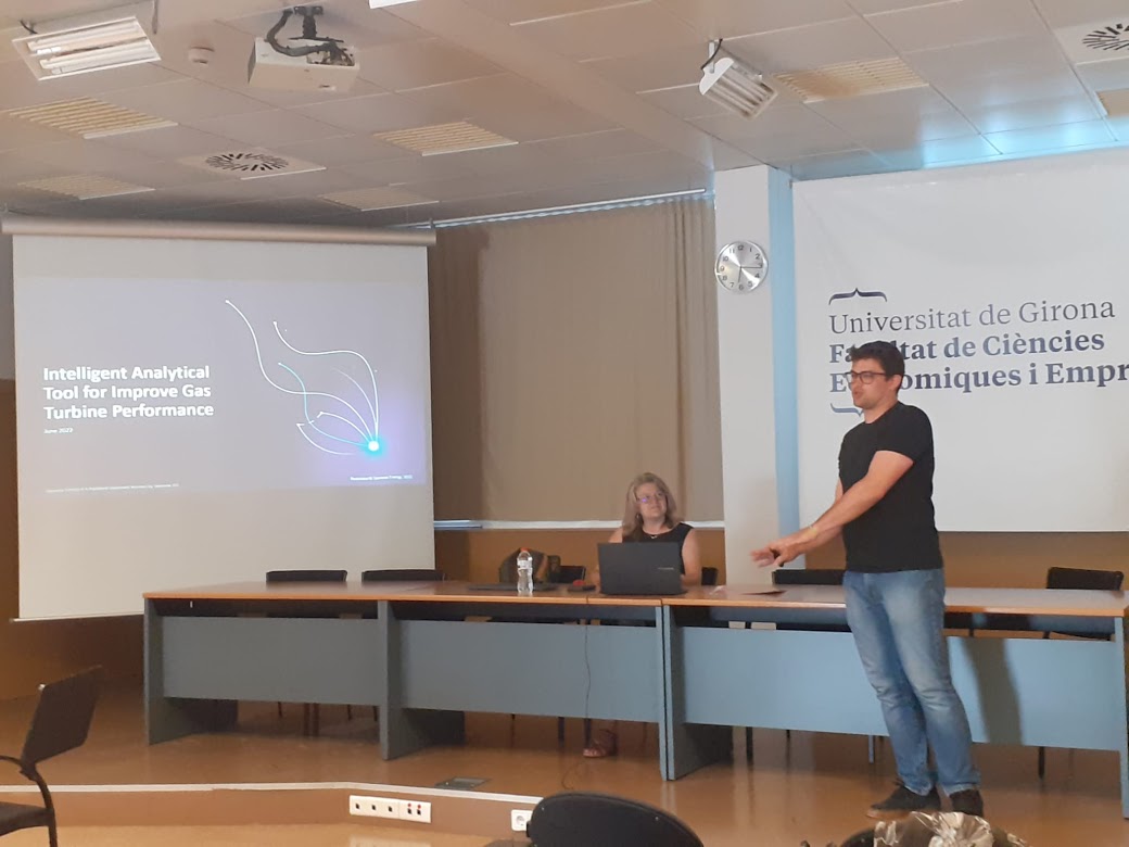 JoDoc_UdG's tweet photo. En @dekastro11 és graduat en Enginyeria Industrial a la @UdGPolitecnica, i actualment està fent la seva tesi doctoral en intel·ligència artificial a la @la_UPC (@doctoratupc). Avui ens presenta una eina analítica intel·ligent per millorar el rendiment d'una turbina. #JoDoc2022 https://t.co/U1XlkuCmOi