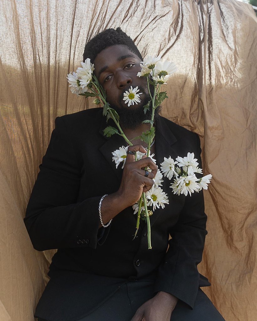 _JamSmith's tweet image. The cycle of life we’re blooming