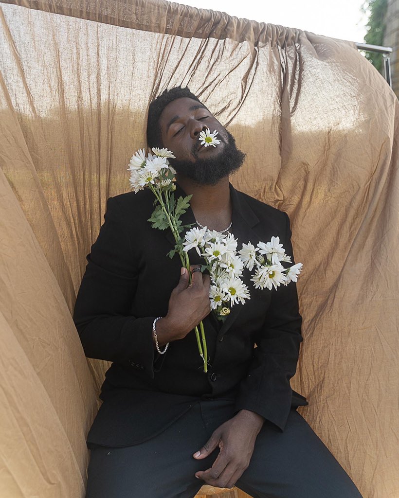 _JamSmith's tweet image. The cycle of life we’re blooming