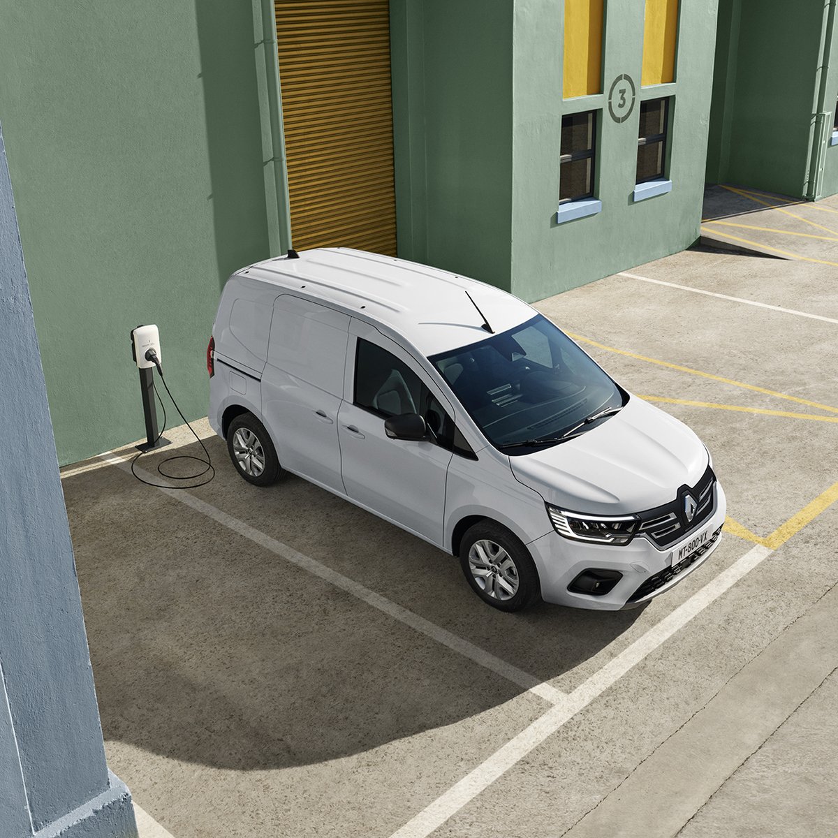 RenaultPT's tweet photo. Re-descubra no novo Renault #KangooVan #E-Tech 100% elétrico a melhor capacidade de carga da sua categoria, com Open Sesame by Renault. https://t.co/5VmyNIHiKu