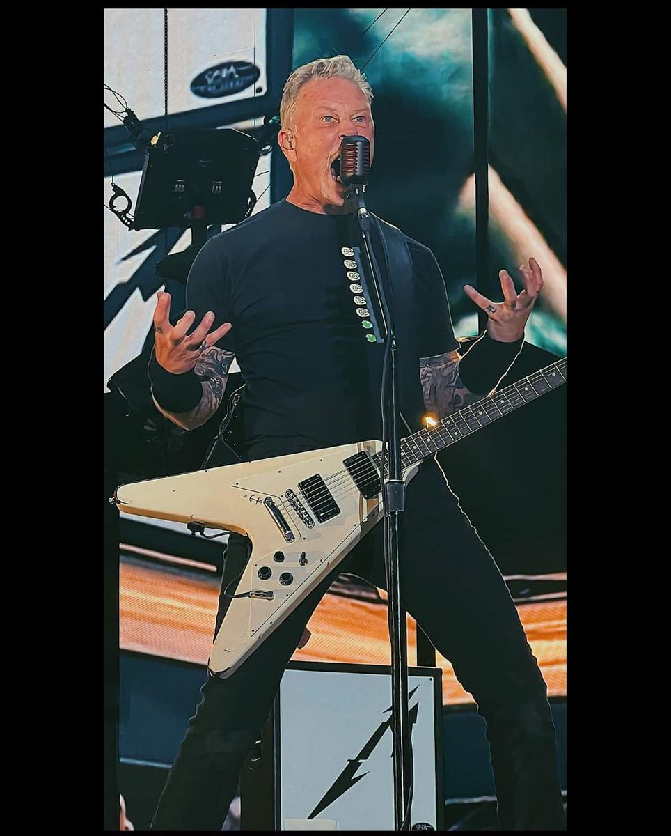 argentinaamber's tweet photo. #PapaHet en plena acción 🔥 es lindo verlo así ❤️ #MetAtBostonCalling 🤘🏻😎
Excelente tomas de nuestro estimado Ochoa 📸 @LeonesUCV https://t.co/4Bg8Q8io48